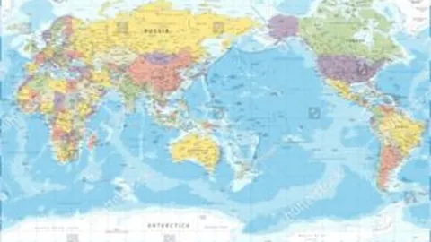 武汉队4-2逆转沧州雄狮，洛佩斯双响黄紫昌造点破门